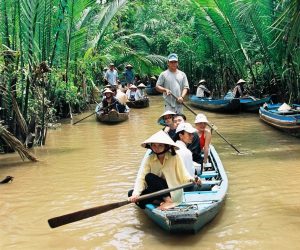 Cho thuê xe đi cần thơ giá rẻ